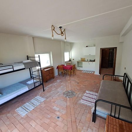 Bed and Breakfast Gosciniec Kocmierzow Сандомир Экстерьер фото