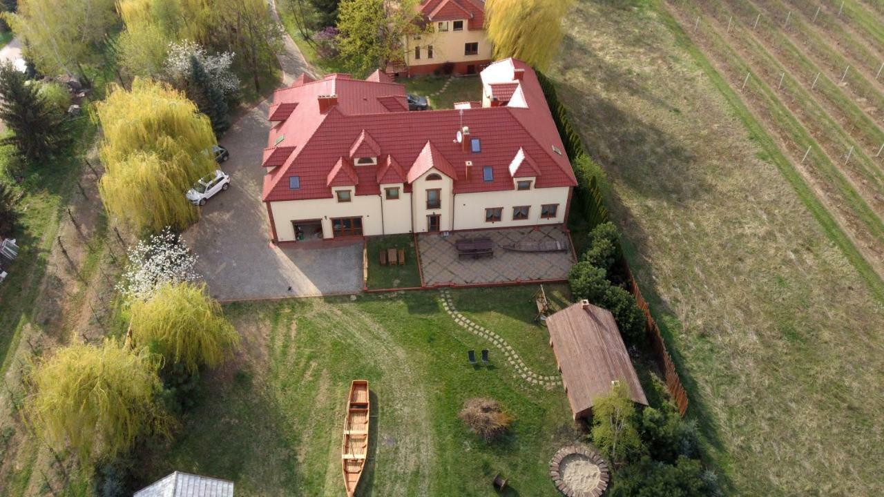 Bed and Breakfast Gosciniec Kocmierzow Сандомир Экстерьер фото